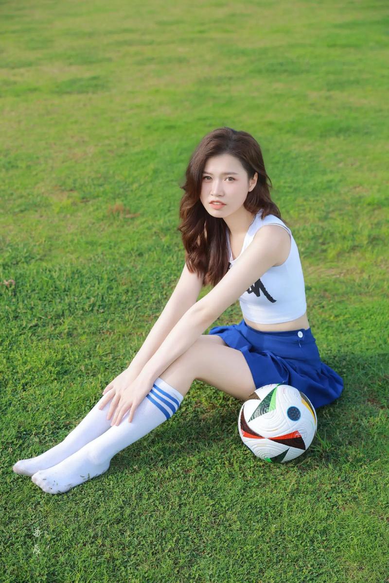 欧冠晋级形势明朗：14支豪门提前锁定附加赛资格，阿森纳拜仁稳定领跑